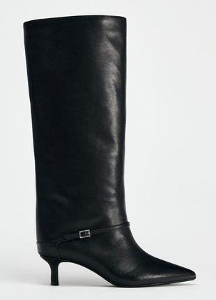 Чоботи у стилі zara