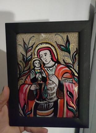 Икона нарисована на стекле в народном стиле