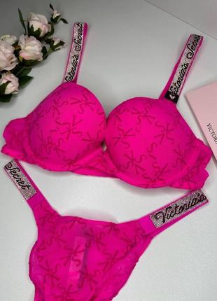 Комплект victoria's secret 18870 рожевий