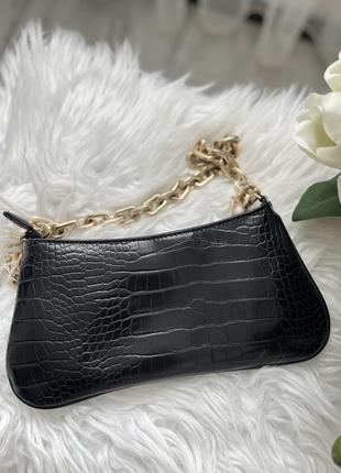 Гарненька сумочка zara