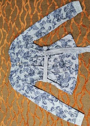 Очень красивая нарядная кофточка