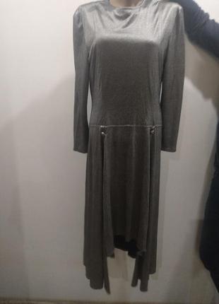 Платье  с неровными краями