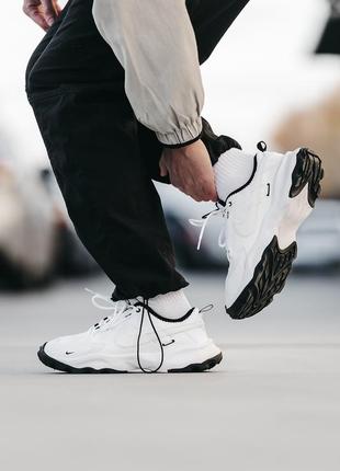 Кроссовки найк кроссовки nike tc 7900