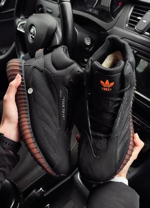 Зимние мужские кроссовки adidas yeezy 350 v2 черные с оранжевым