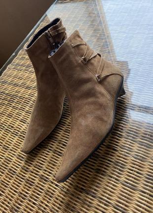 Шкіряні чоботи на підборах, 5th avenue оригінал