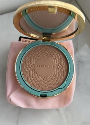 Скульптор gucci