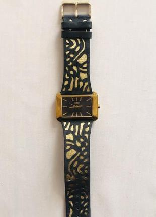 Женские часы rebel