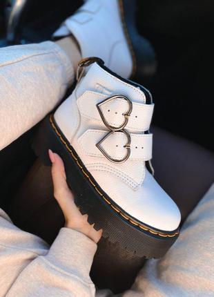 Черевики dr. martens devon heart 5