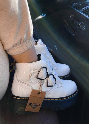 Черевики dr. martens devon heart 6