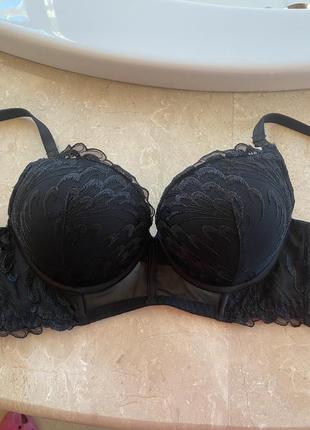 Лифчик с пушапом