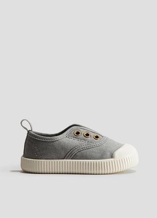 20-21/23/24 розмір h&m нові фірмові базові кросівки кеди сліпи на резинці малюкам унісекс