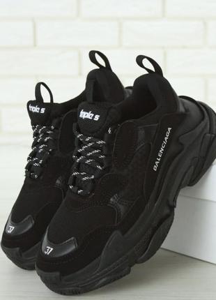 Кросівки balenciaga triple s кроссовки