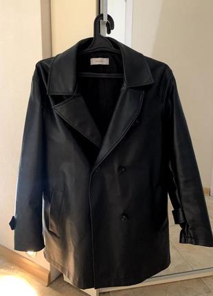 Стильний жіночий шкіряний піджак- плащ