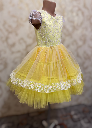 Сукня на дівчинку, дитяча сукня