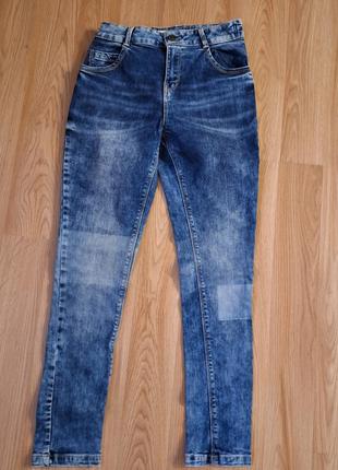Джинси