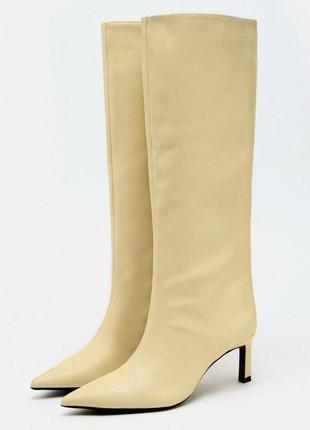 Кожаные элегантные сапоги от zara