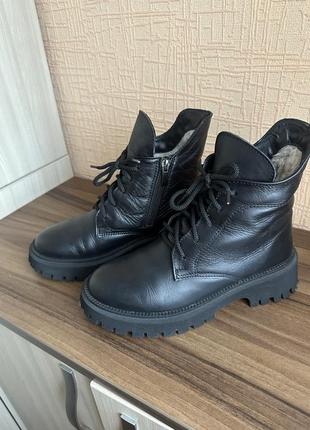 Ботинки кожаные