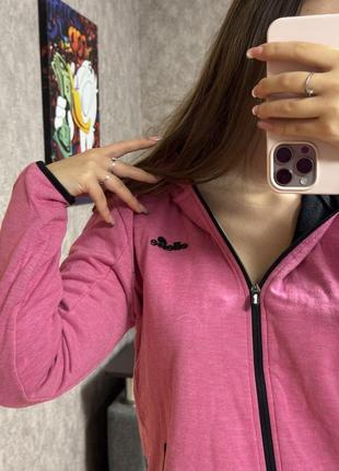 Зипка ellesse