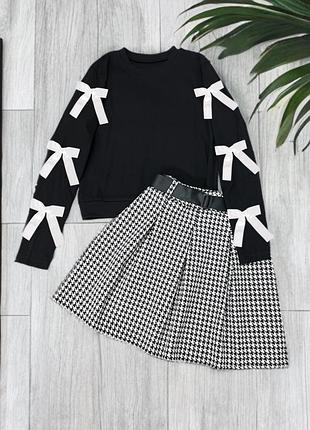 Крутой костюмчик для девочек