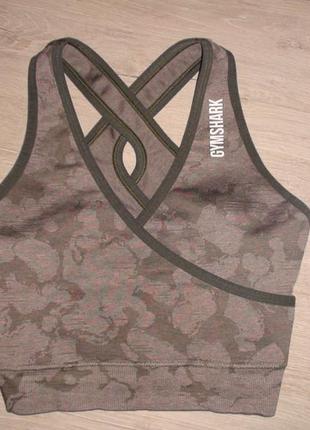 Спортивний топік gymshark