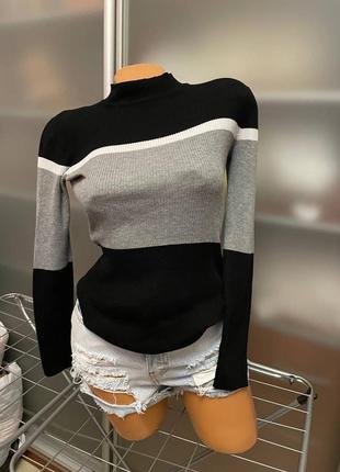 Хорошая водолазка