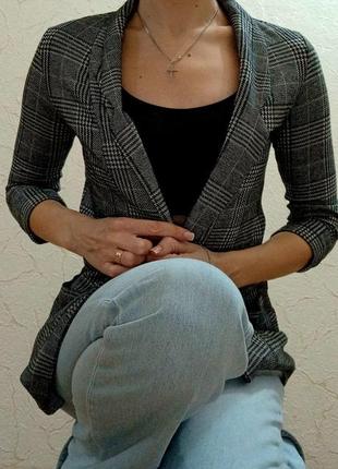 Піджак в клітинку