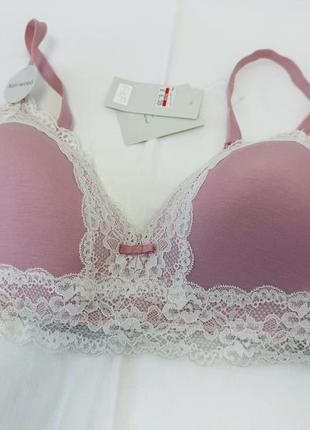 Нижнее белье, бюстгальтер, лифчик