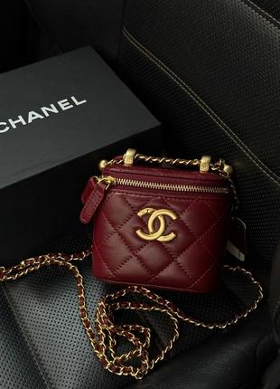 Chanel mini