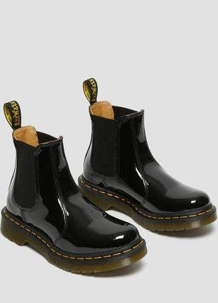 Dr.martens 2976 оригінал чорні шкіряні жіночі черевики челсі броги хайтопи ортопедичні натуральна лакова шкіра 39
