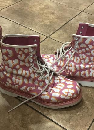 Женские ботинки кожаные dr. martens