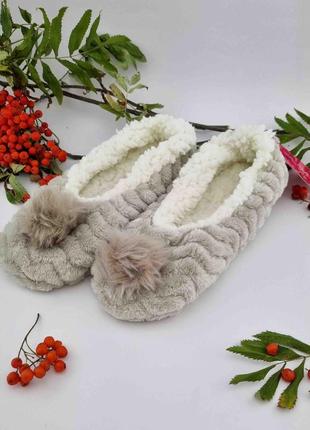 Теплі і зручні тапочки apollo cozy homewear