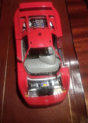Модель авто burago, bugatti, 1 : 18. италия. требует восстановления или на запчасти.