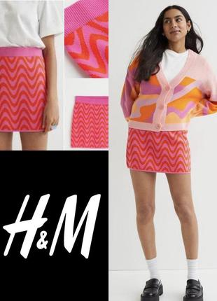 Красивая яркая мягкая теплая юбка divided by h&m этикетка