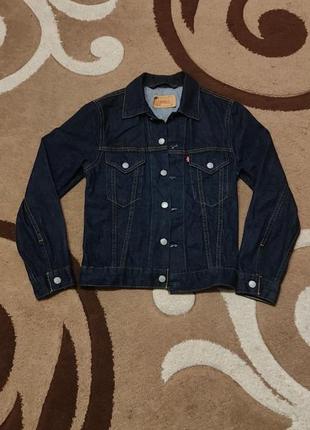 Стильная джинсовка levi’s