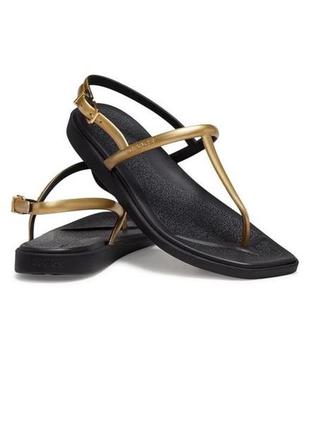 Crocs черные босоножки с золотом