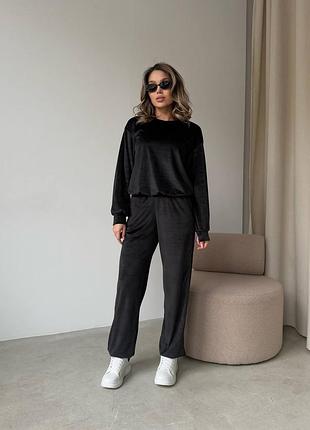 Стильный молодежный костюм