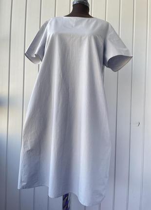 Классное серое платье с декоративным узлом cos