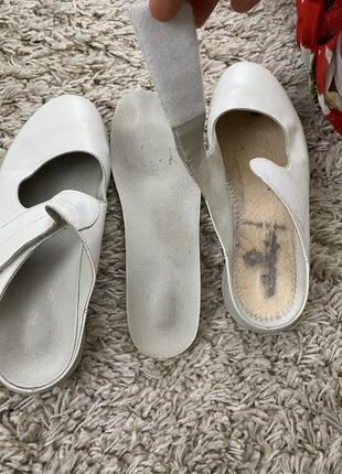 Дуже комфортні шкіряні ортопедичні шльопанці закритий носок,naturlaufen,p.39