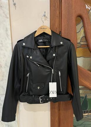 Шкіряна куртка zara