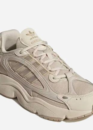 Кросівки adidas