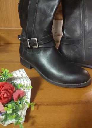 Сапоги clarks нат. кожа 37.5 г.