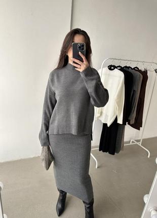 Костюм в’язаний зі спідницею, коричневий, чорний, сірий