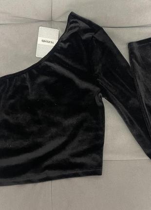 Топ женский на одно плечо со стразами tezenis s