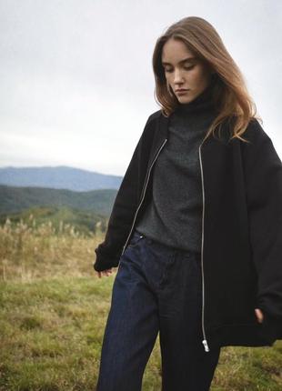 Бомбер oversize з цупкої бавовни 100% з кишенями та блискавкою ykk