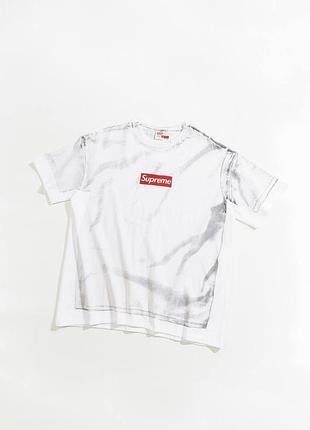 Футболка the north face supreme