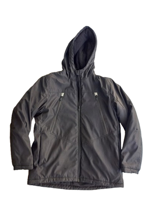 Куртка чорна на флісі, довжина 67 см.