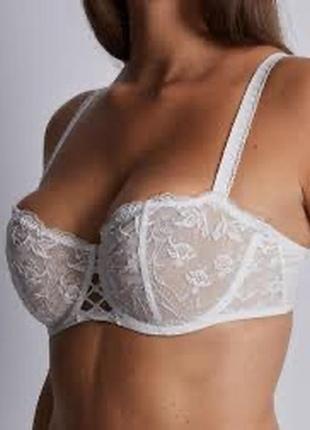 Сетевой бюстик