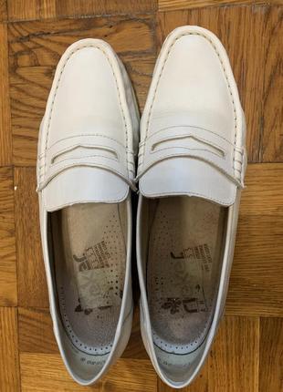 Белые туфли , белые лоферы, белые мокасины8 фото