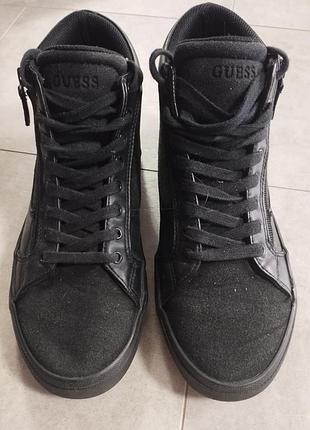 Черевики guess