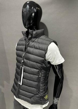 Мужской жилет stone island